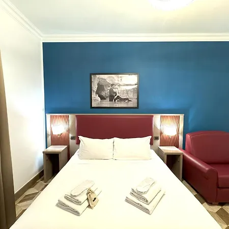 בית הארחה The Five Oscars 4*