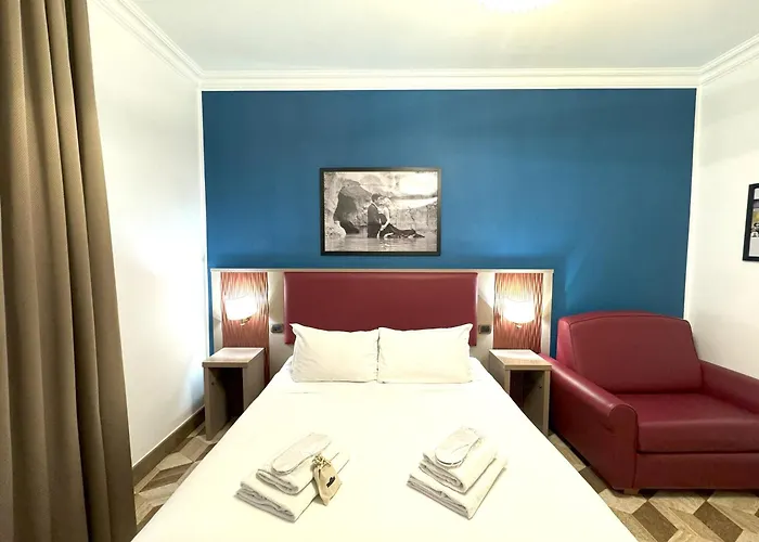 Πανσιόν The Five Oscars 4*